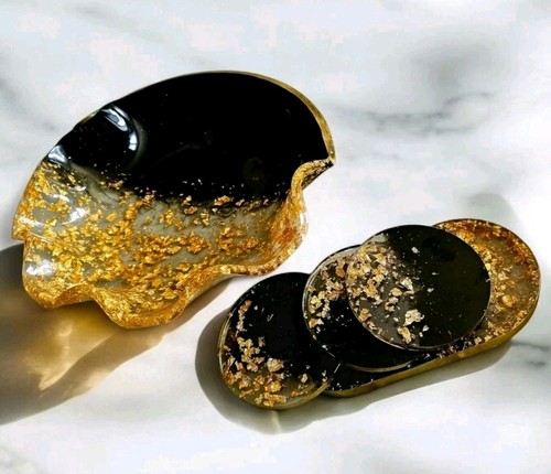 Black gold resin coffee - black, table