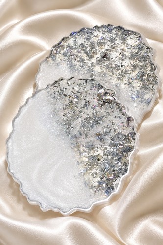 Pearl white silver - pearl, resin